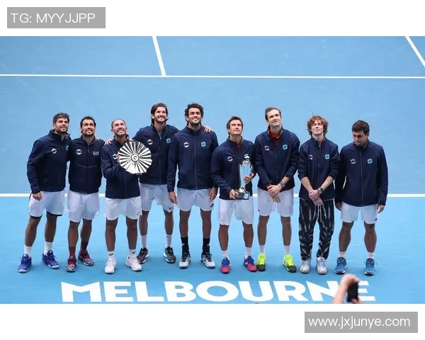 西安网球队在精英赛中的团队协作表现分析与启示